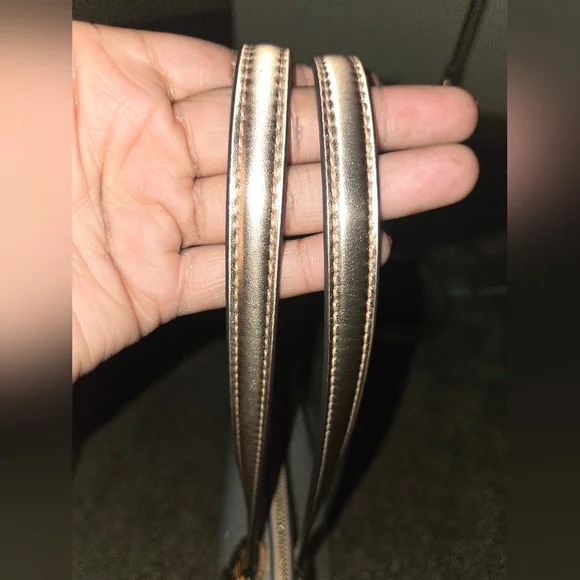 NWT Michael Kors Charlotte Signature Logo Metallic Tote Bag - Picture 10 of 10